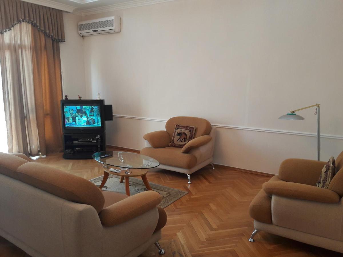 Neftiannikov Avenue Apartment Baku Eksteriør billede