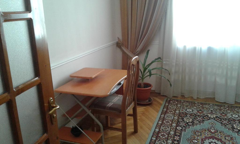 Neftiannikov Avenue Apartment Baku Eksteriør billede